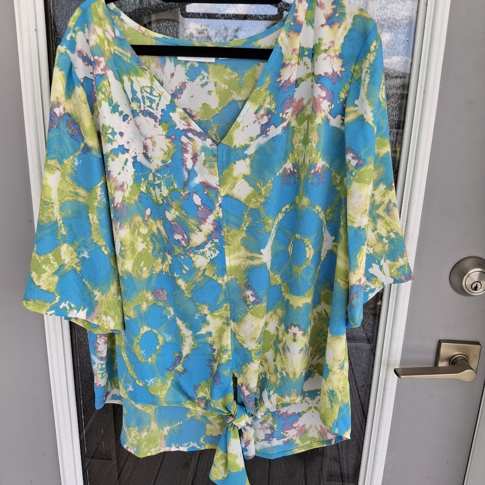 Lime & Turquoise BOHO V-neck Top With Tie Front By Kim Gravel XL New, Never Worn